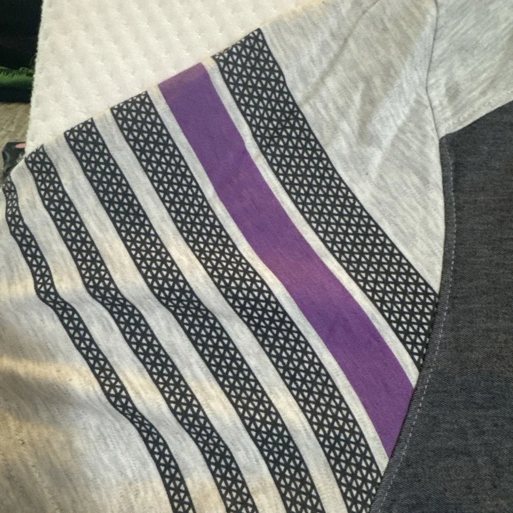 Oakley Golf Polo Shirt L Tailored‎ Fit Mens Short Sleeve Purple Striped Sleeves - Picture 5 of 9